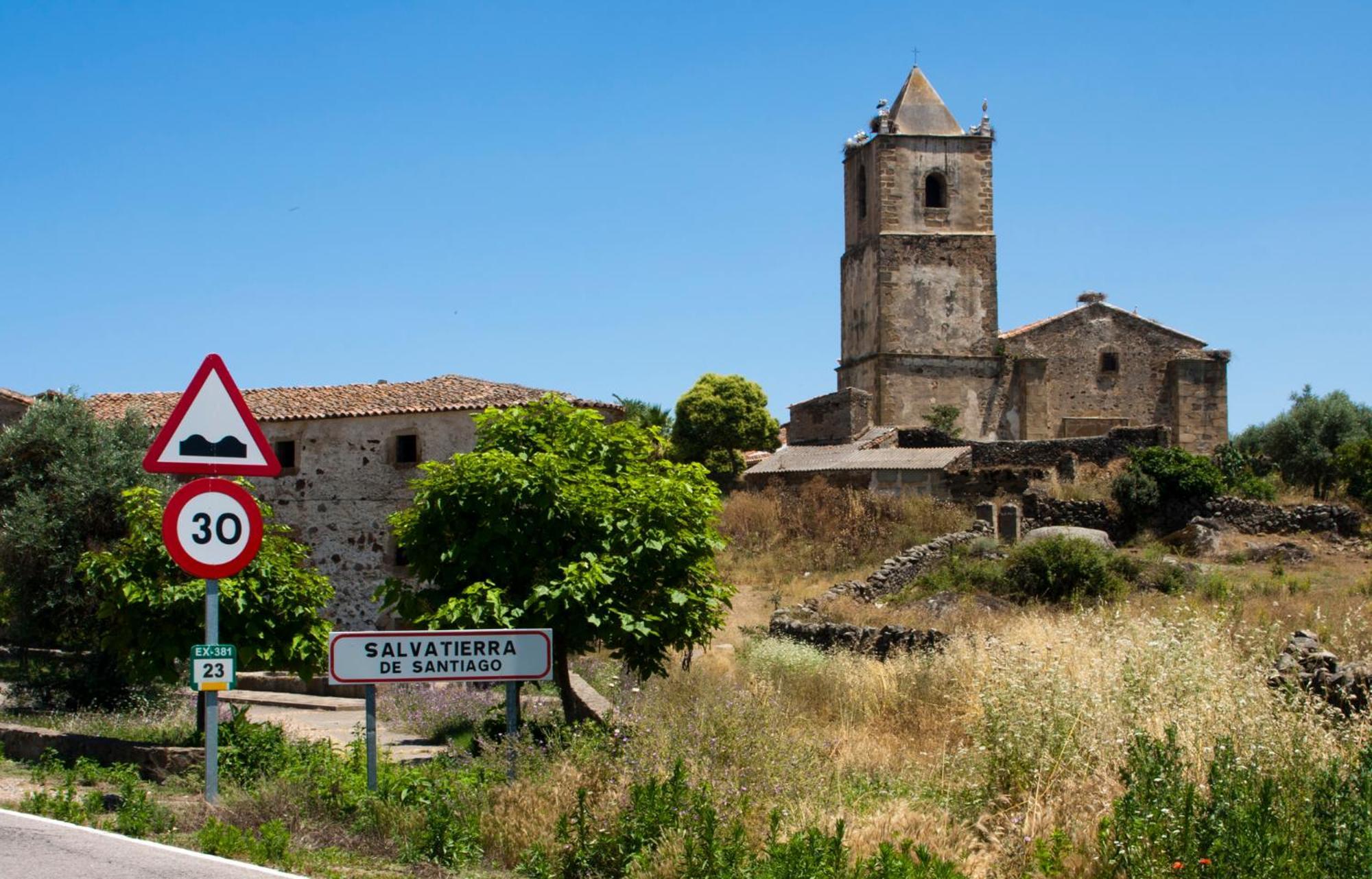 Casa Rural La Manzanilla Salvatierra de Santiago Bagian luar foto