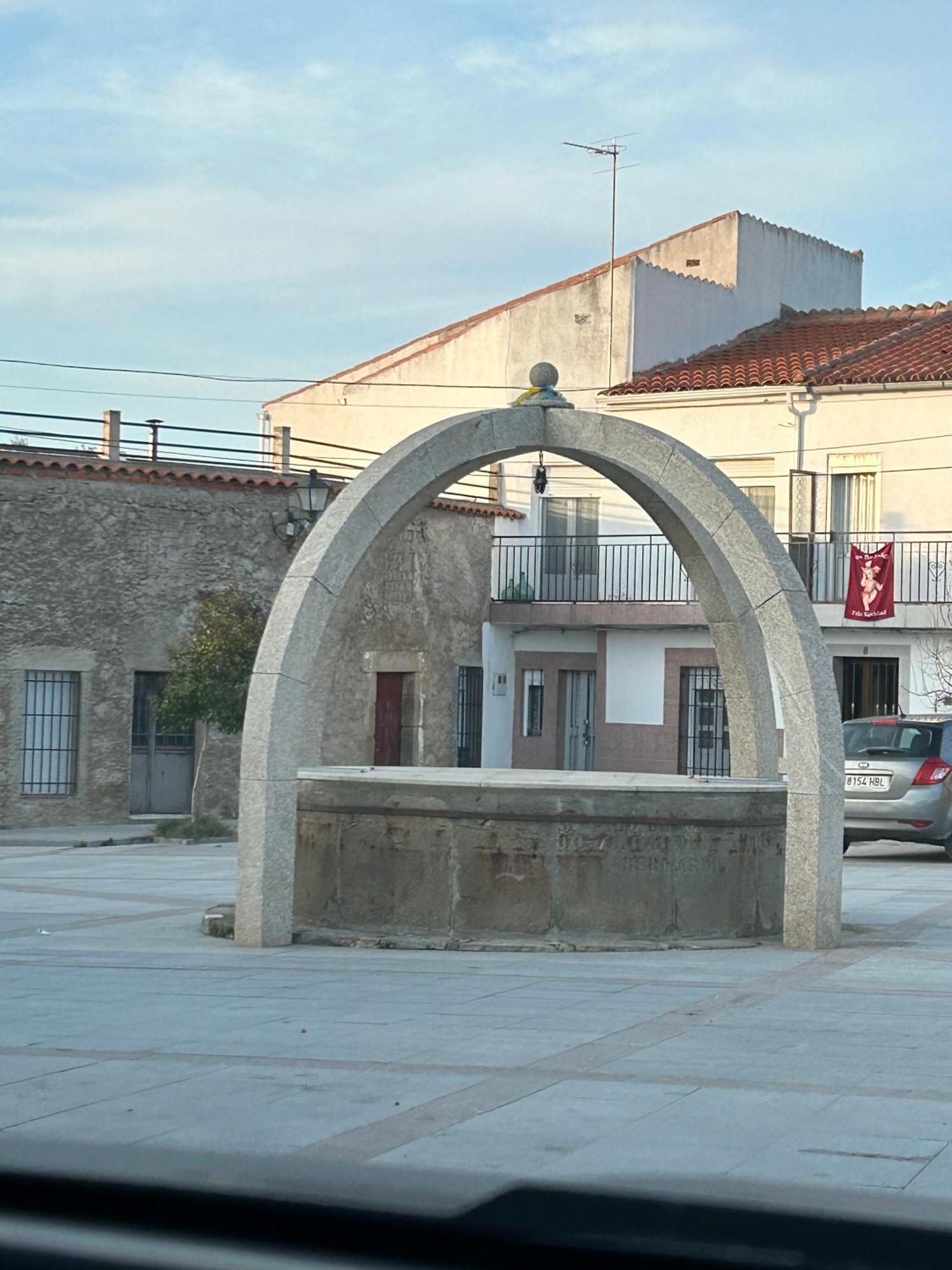 Casa Rural La Manzanilla Salvatierra de Santiago Bagian luar foto